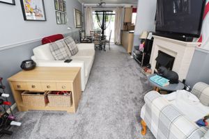 TYLNEY CLOSE- click for photo gallery